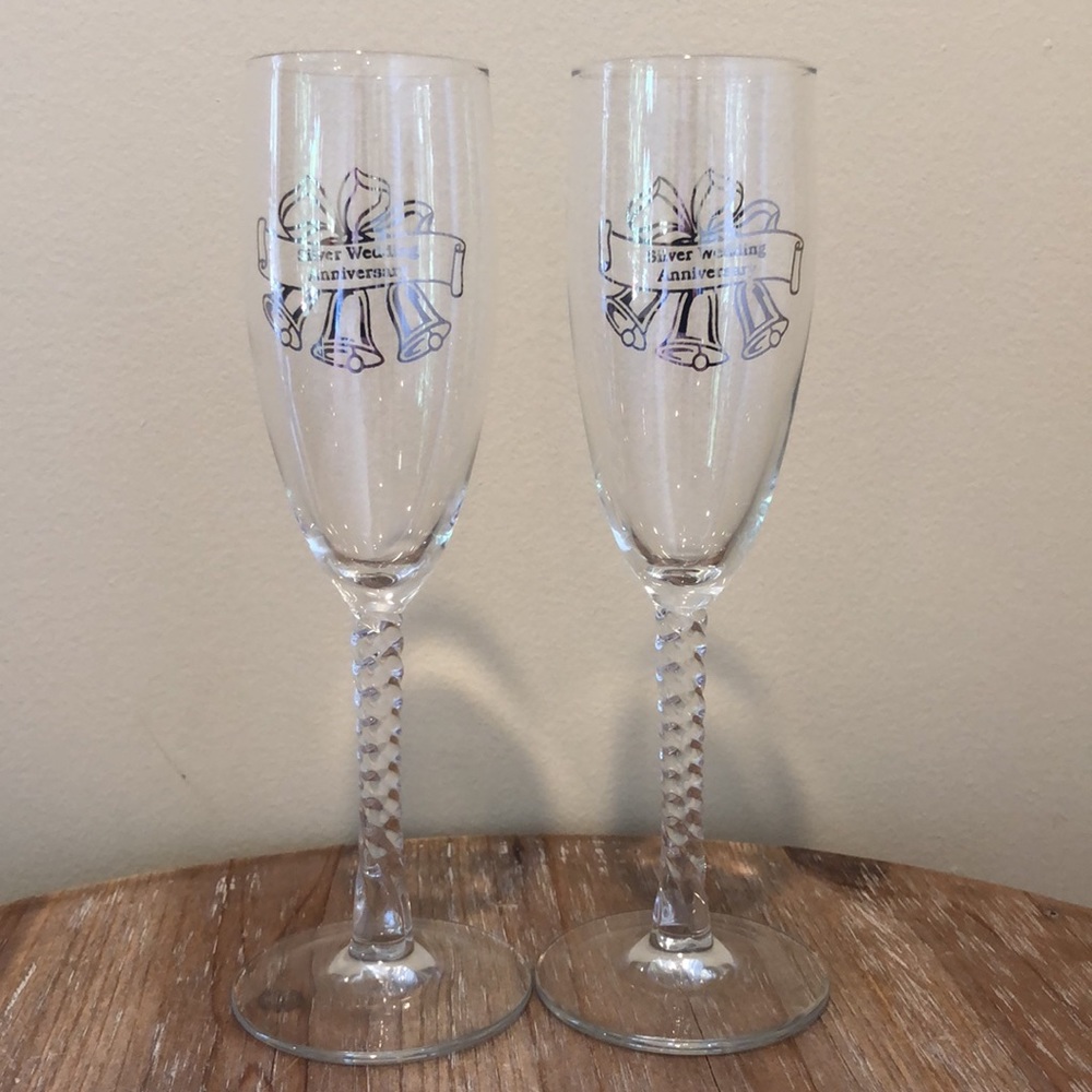 Silver Wedding Anniversary Set of Two Stemmed Glasses. Champagne Flutes